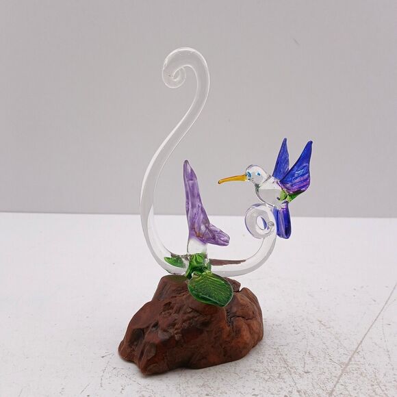 Hummingbird on a Flower Hand Spun Art Glass Figurine 6.25" Tall - Picture 8 of 12